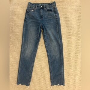 American Eagle Mom Jeans